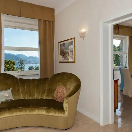 Sleeps 10 Pool Air Con Wifi Willa *